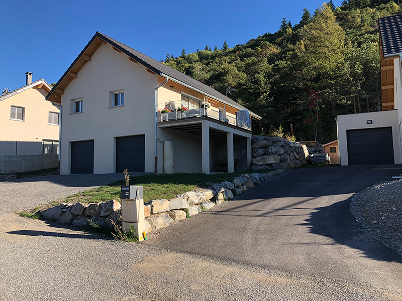 Plan de maison moderne à Gap et Embrun dans les Hautes-Alpes 05